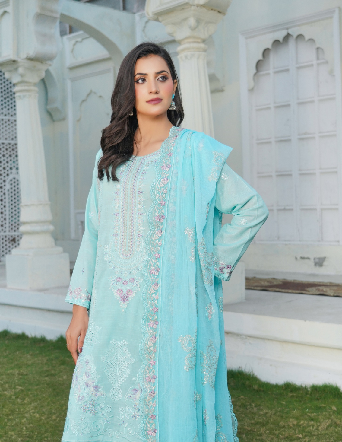 Gul Dasta Luxury Vol 4