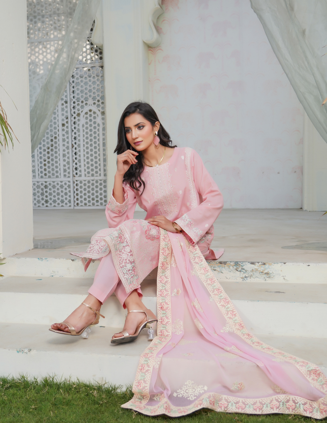 Gul Dasta Luxury Vol 3